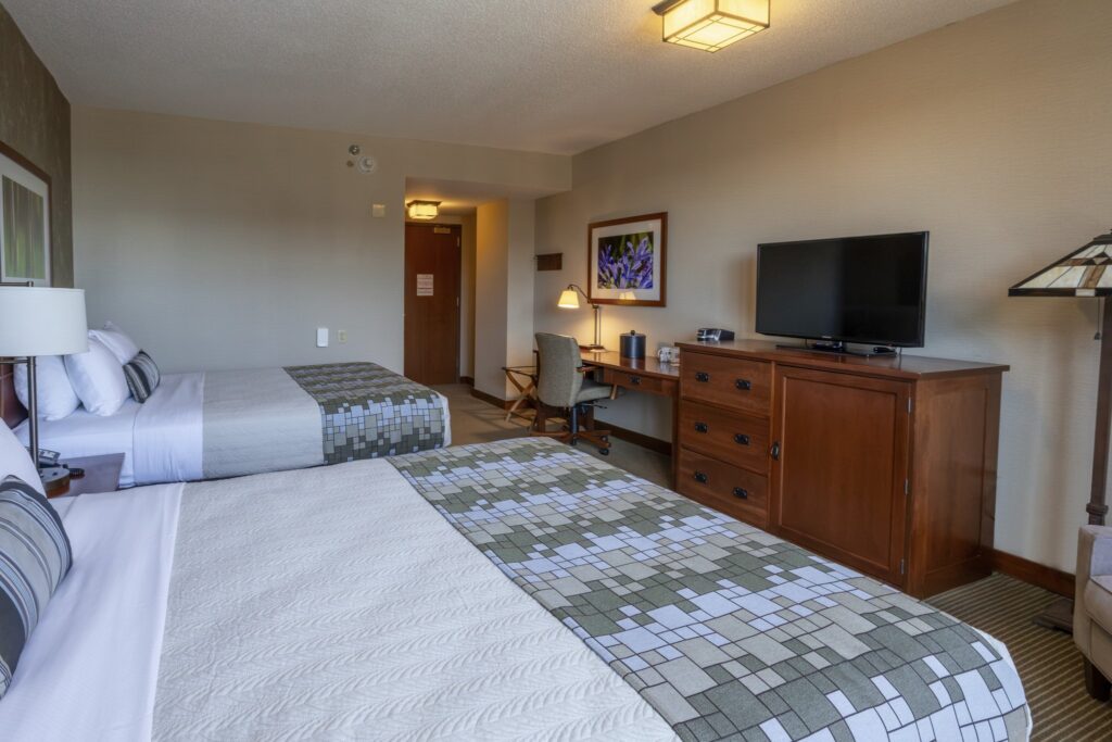 Double Queen Room